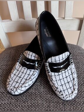G.H. Bass & Co. Black and White Tweed Penny Loafers 8.5